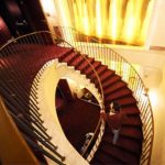 kino-gloria-palast-treppe